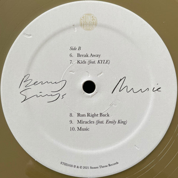 Music | Mint (M) Mint (M)