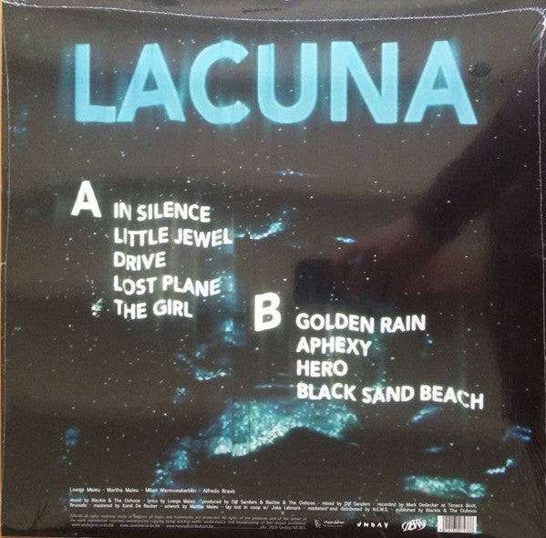 Lacuna | Near Mint (NM) Near Mint (NM)