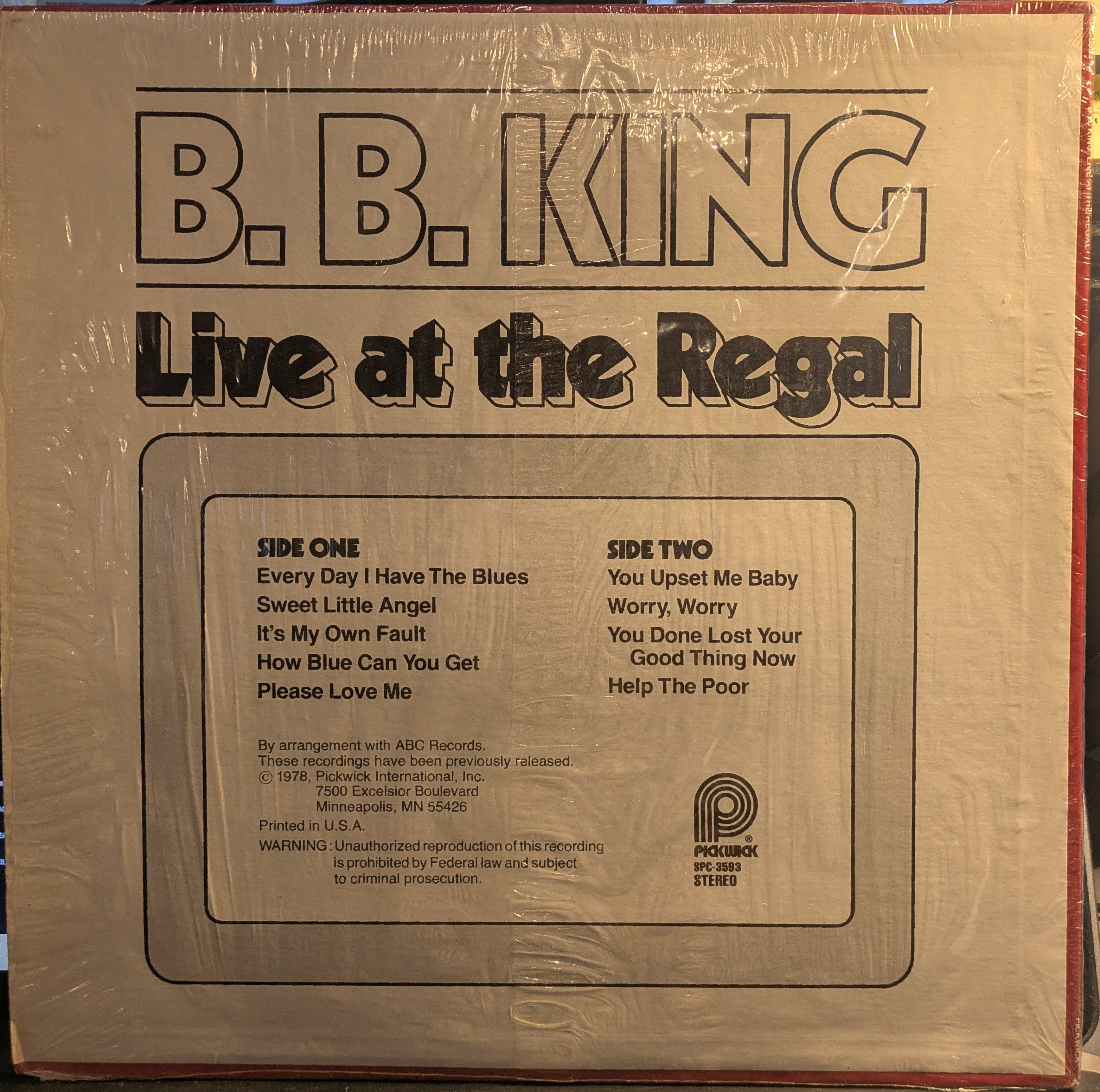 B.B. King - Live At The Regal (VINYL) | Very Good Plus (VG+) Near Mint (NM)