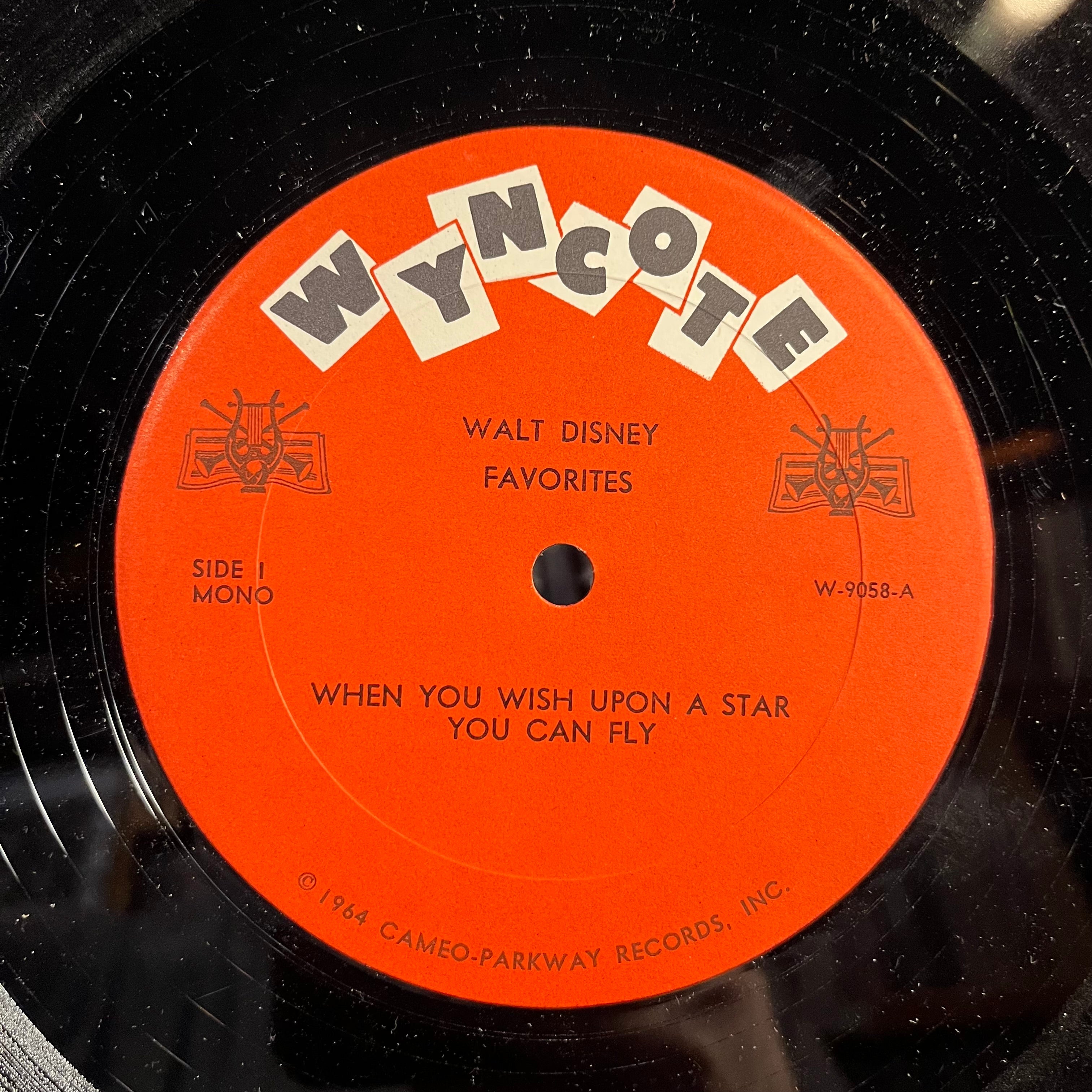 Unknown Artist - Walt Disney Favorites (VINYL LP) | Very Good Plus (VG+) Very Good Plus (VG+)