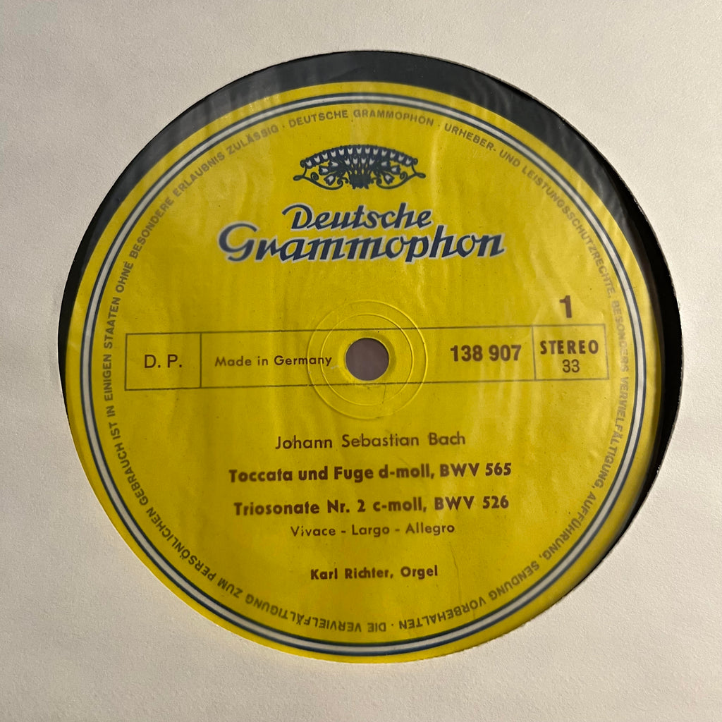 Johann Sebastian Bach - Toccata Und Fuge d-moll, BWV 565 · Triosonate Nr. 2 c-moll, BWV 526 · Präludium Und Fuge D-dur, BWV 532 · Fantasie Und Fuge g-moll, BWV 542 *SHRINK/GERMANY* | Near Mint (NM) Near Mint (NM)