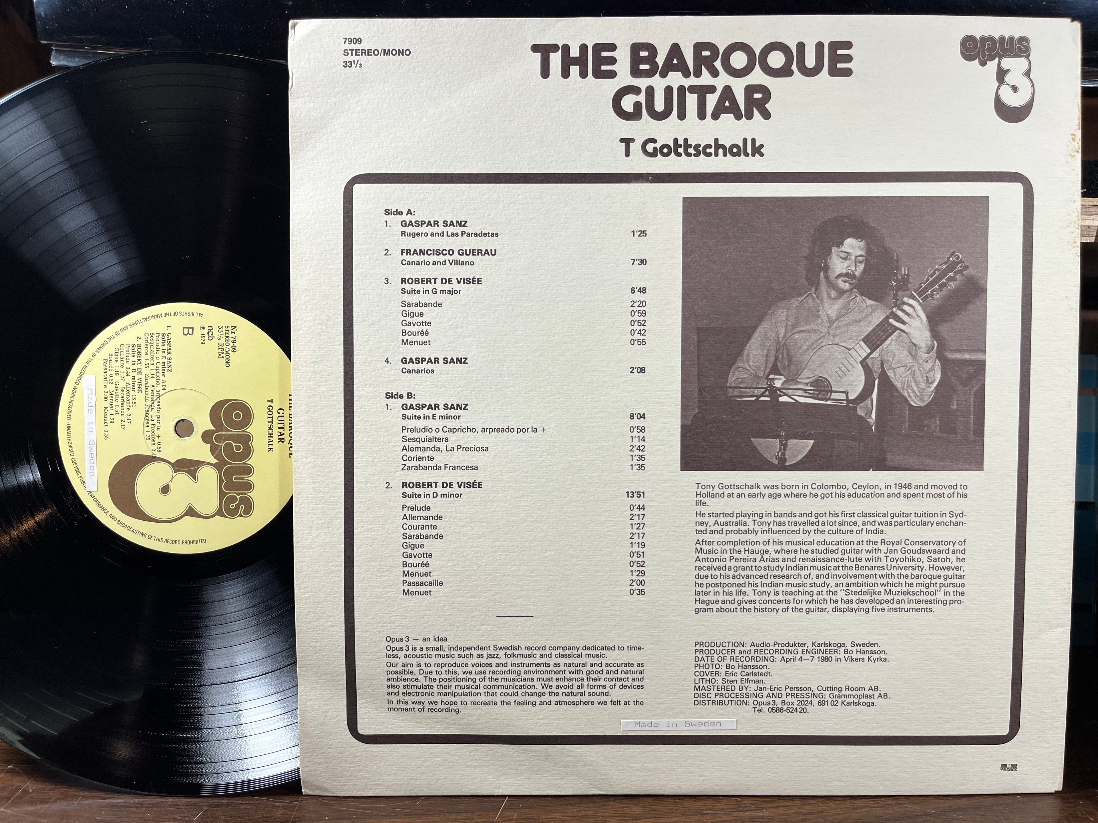 The Baroque Guitar (VINYL) | Near Mint (NM) Excellent+ (EX+)