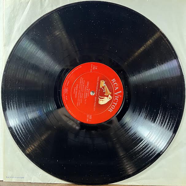 Ludwig van Beethoven - Sonata In F Minor, Op. 57 / Sonata No. 7 In D, Op. 10, No. 3 (VINYL) | Near Mint (NM or M-) Excellent+ (EX+)