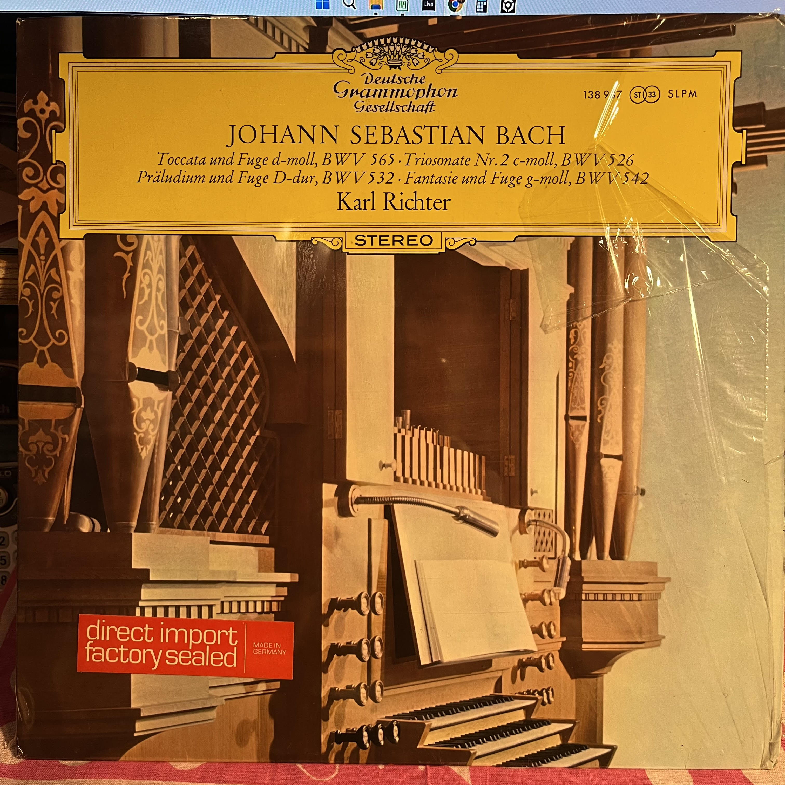 Johann Sebastian Bach - Toccata Und Fuge d-moll, BWV 565 · Triosonate Nr. 2 c-moll, BWV 526 · Präludium Und Fuge D-dur, BWV 532 · Fantasie Und Fuge g-moll, BWV 542 *SHRINK/GERMANY* | Near Mint (NM) Near Mint (NM)