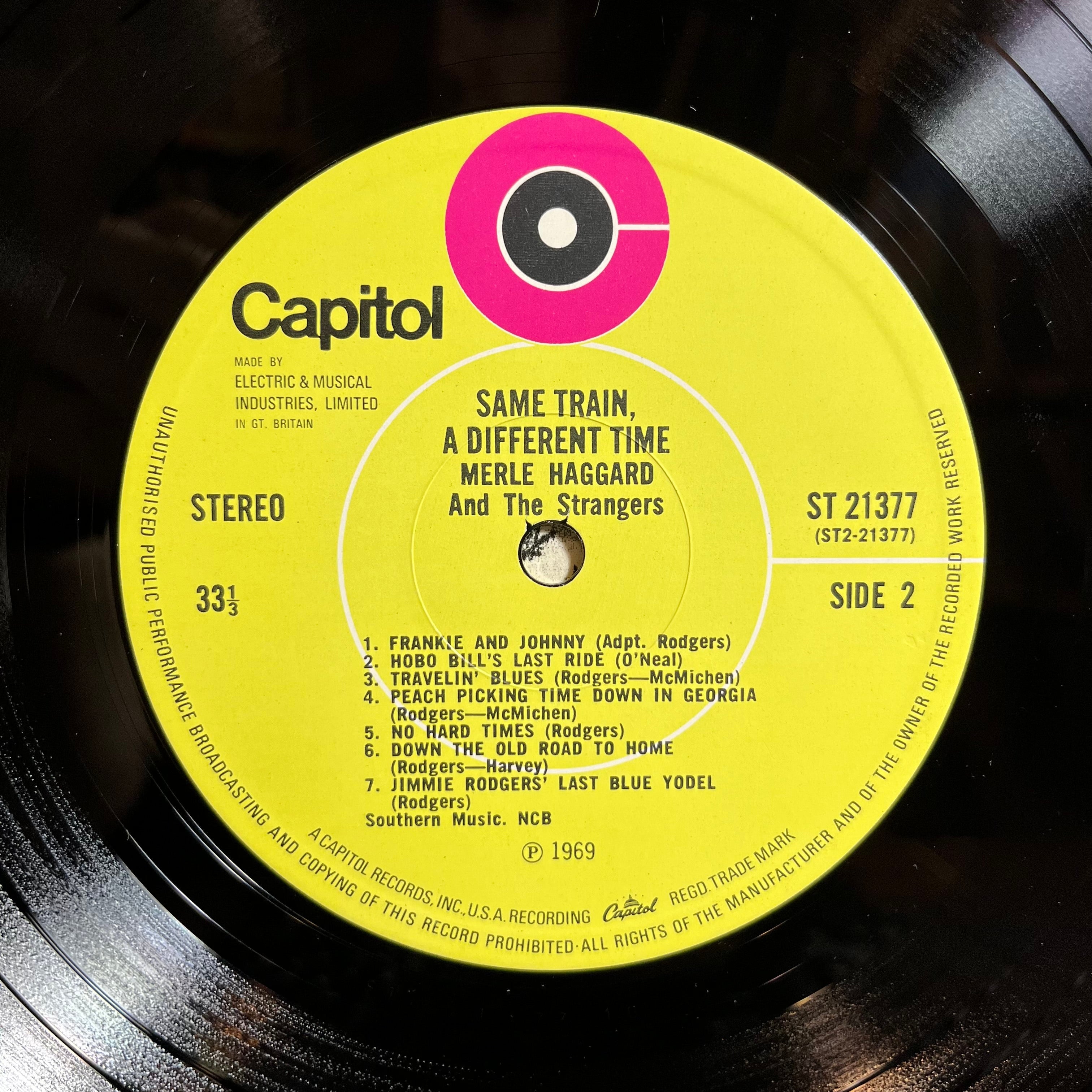 Merle Haggard - Same Train, A Different Time (UK VINYL) | Near Mint (NM) Near Mint (NM)