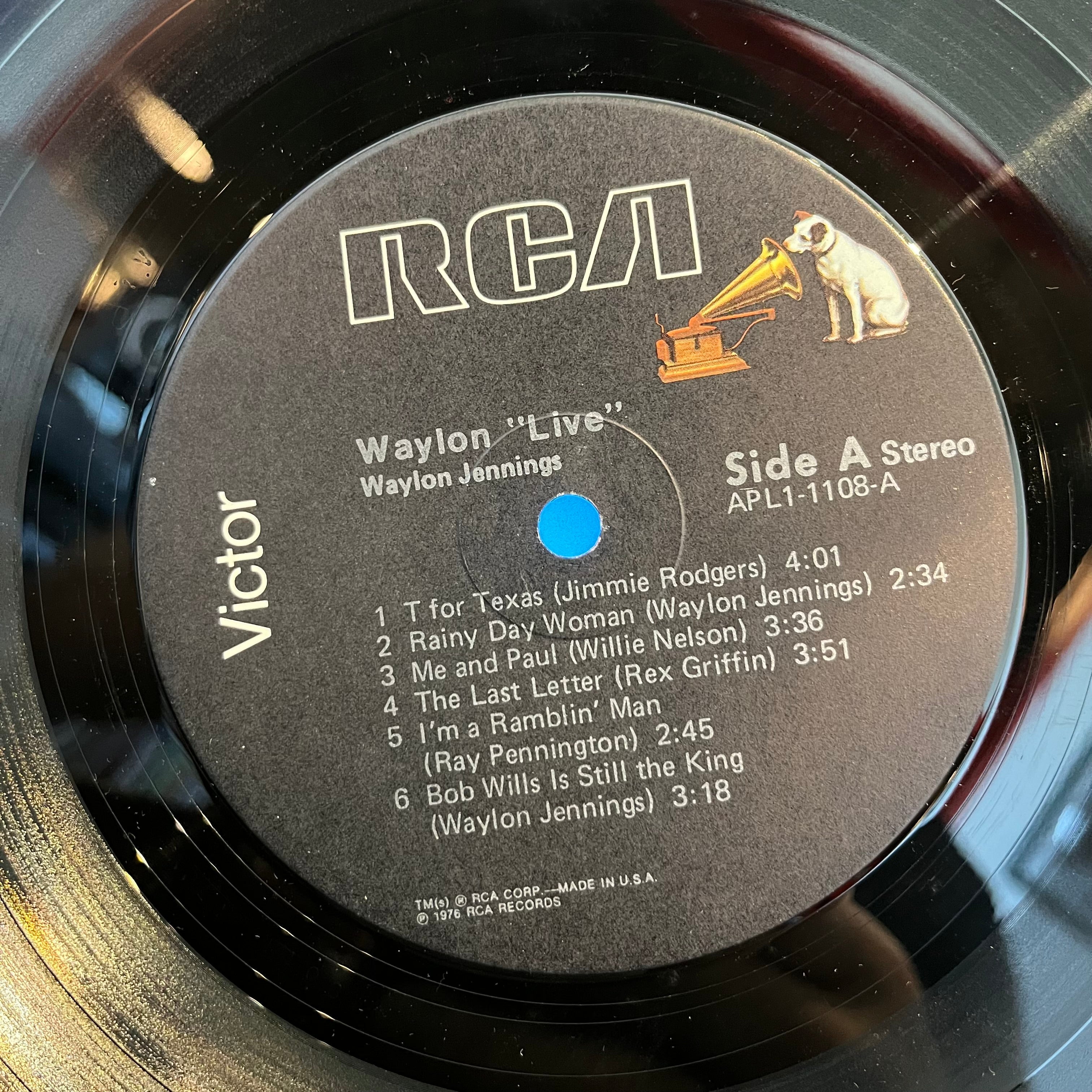 Waylon Jennings - Waylon Live *INDIANAPOLIS* | Very Good Plus (VG+) Very Good Plus (VG+)
