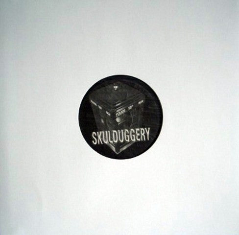Skulduggery - Wrapped Around Your Finger | Excellent (EX) Generic