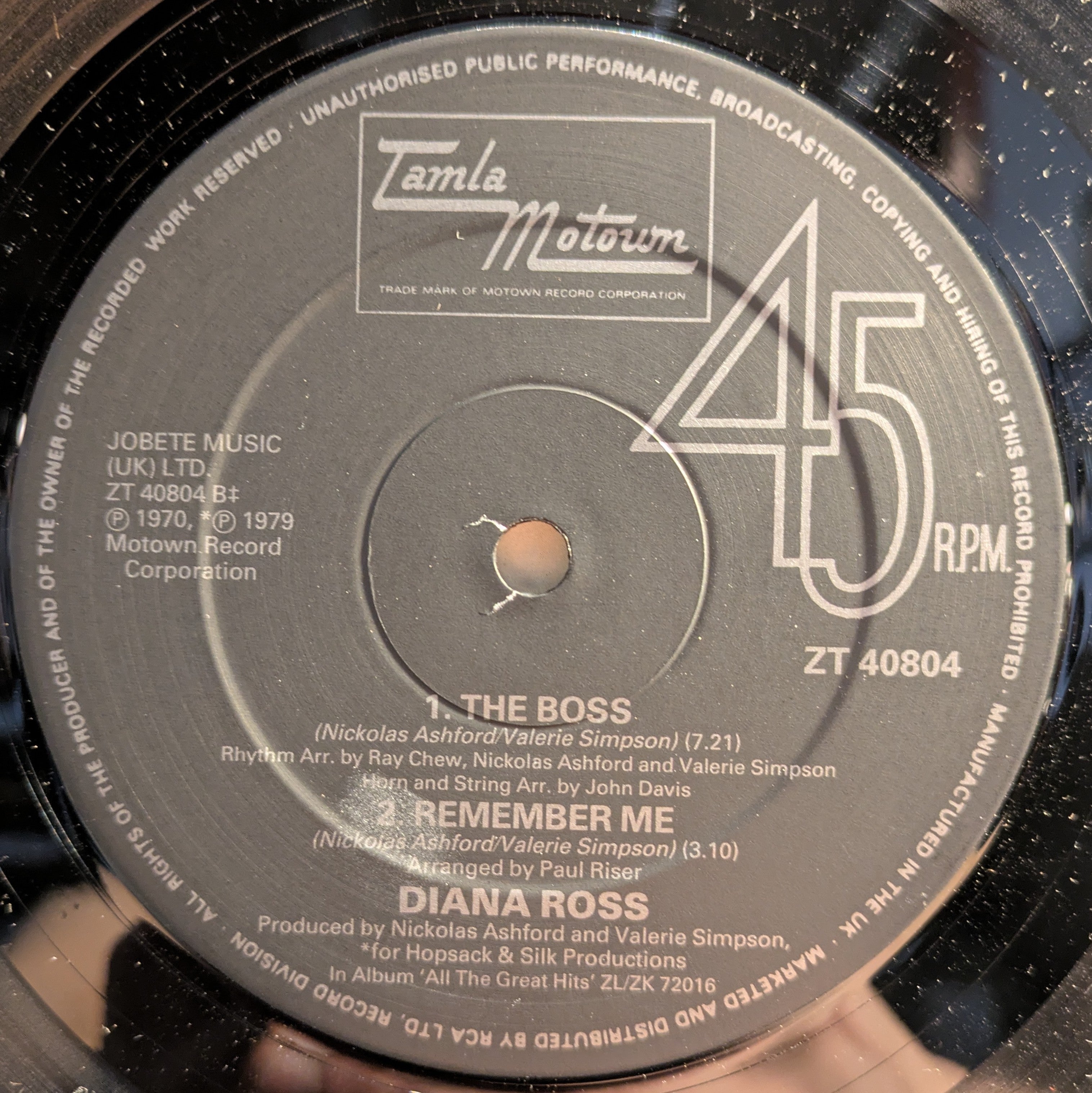 Diana Ross - Ain't No Mountain High Enough (Extended Remix) (VINYL) | Near Mint (NM) Very Good Plus (VG+)