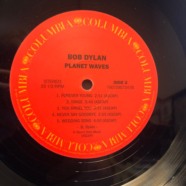 Planet Waves (VINYL) | Mint (M) Mint (M)