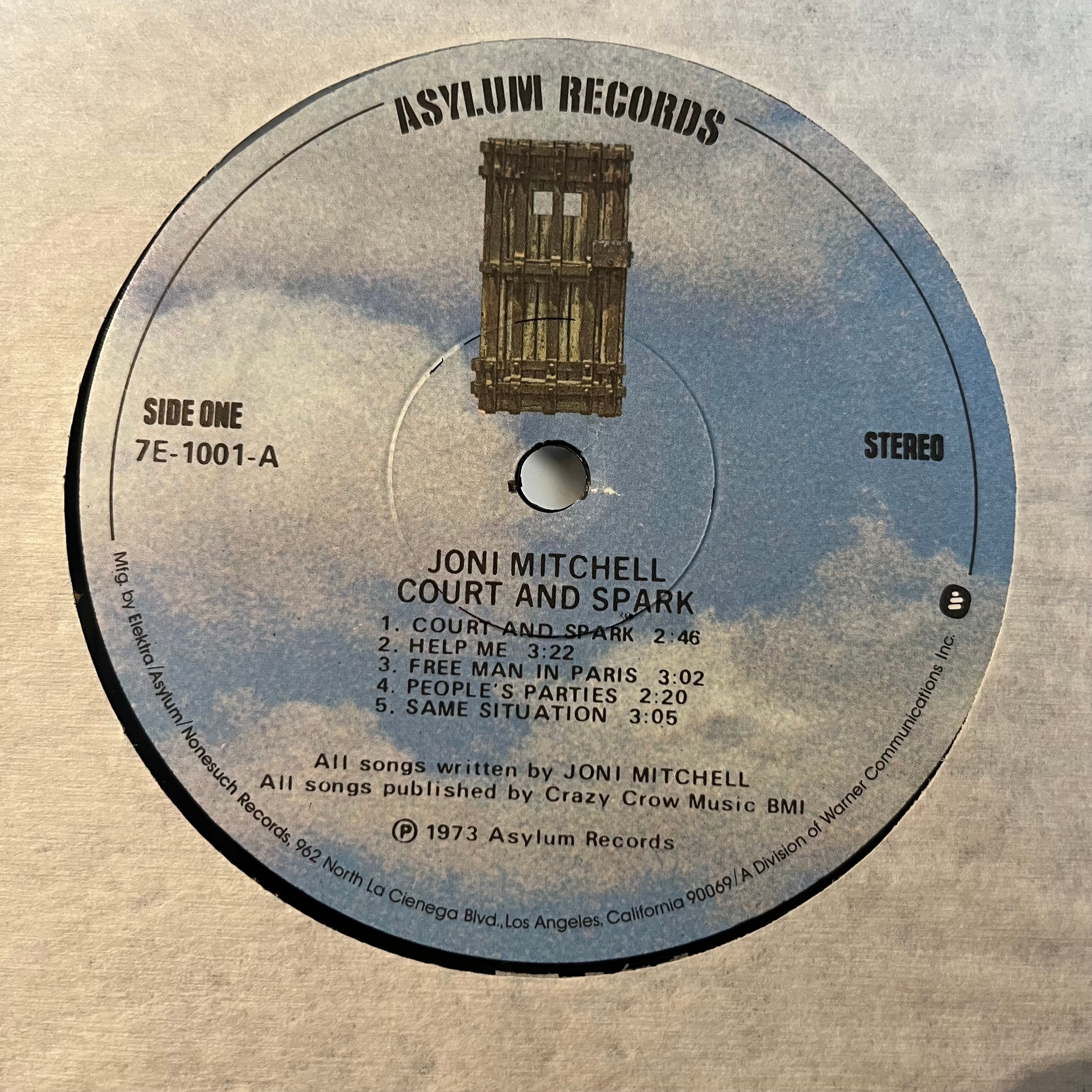 Joni Mitchell - Court And Spark | Excellent (EX) Very Good Plus (VG+)