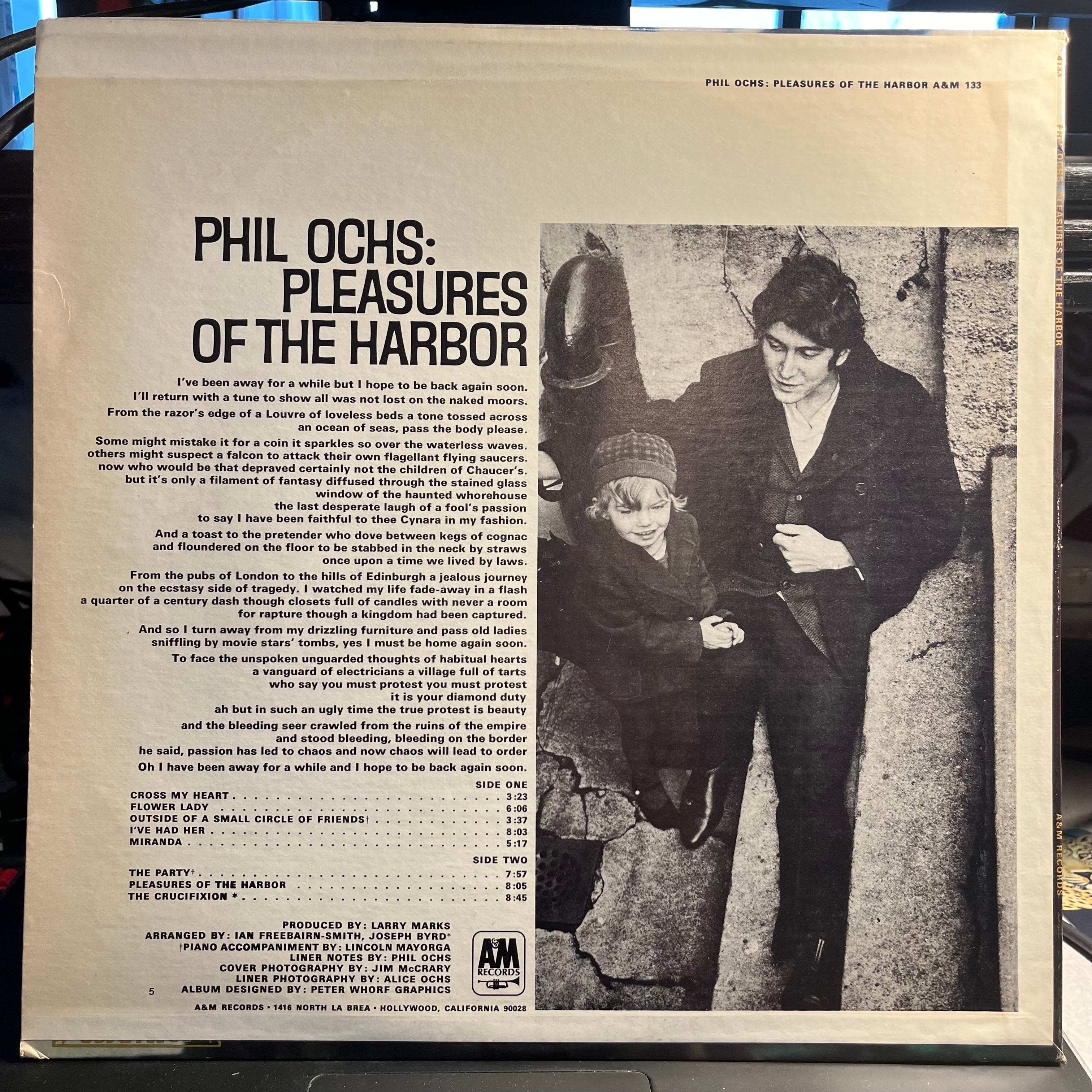 Phil Ochs - Pleasures Of The Harbor *REPRESS* | Near Mint (NM) Excellent (EX)