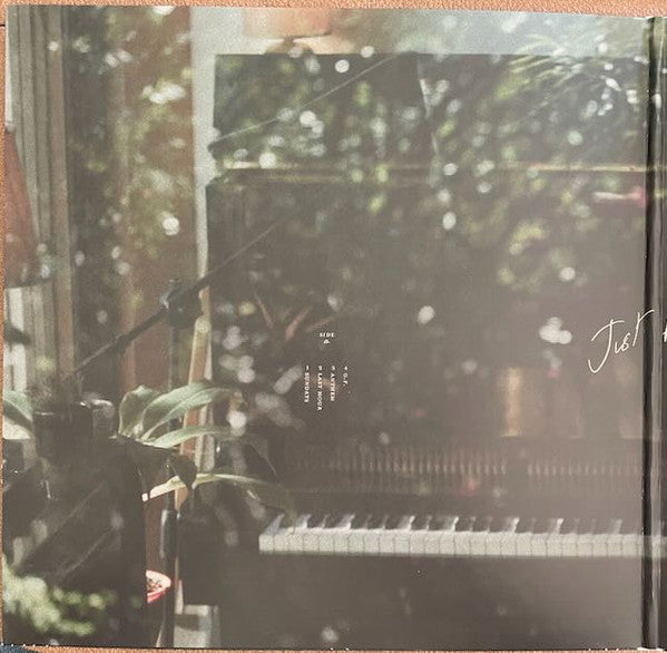 FKJ (French Kiwi Juice) - Just Piano | Mint (M) Mint (M)