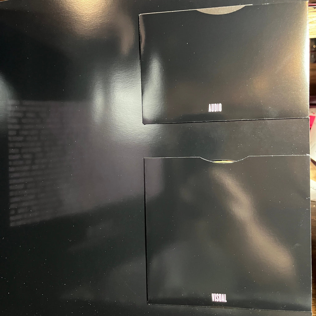 Beyoncé - Beyoncé (2xVINYL & DVD) | Near Mint (NM) Near Mint (NM)