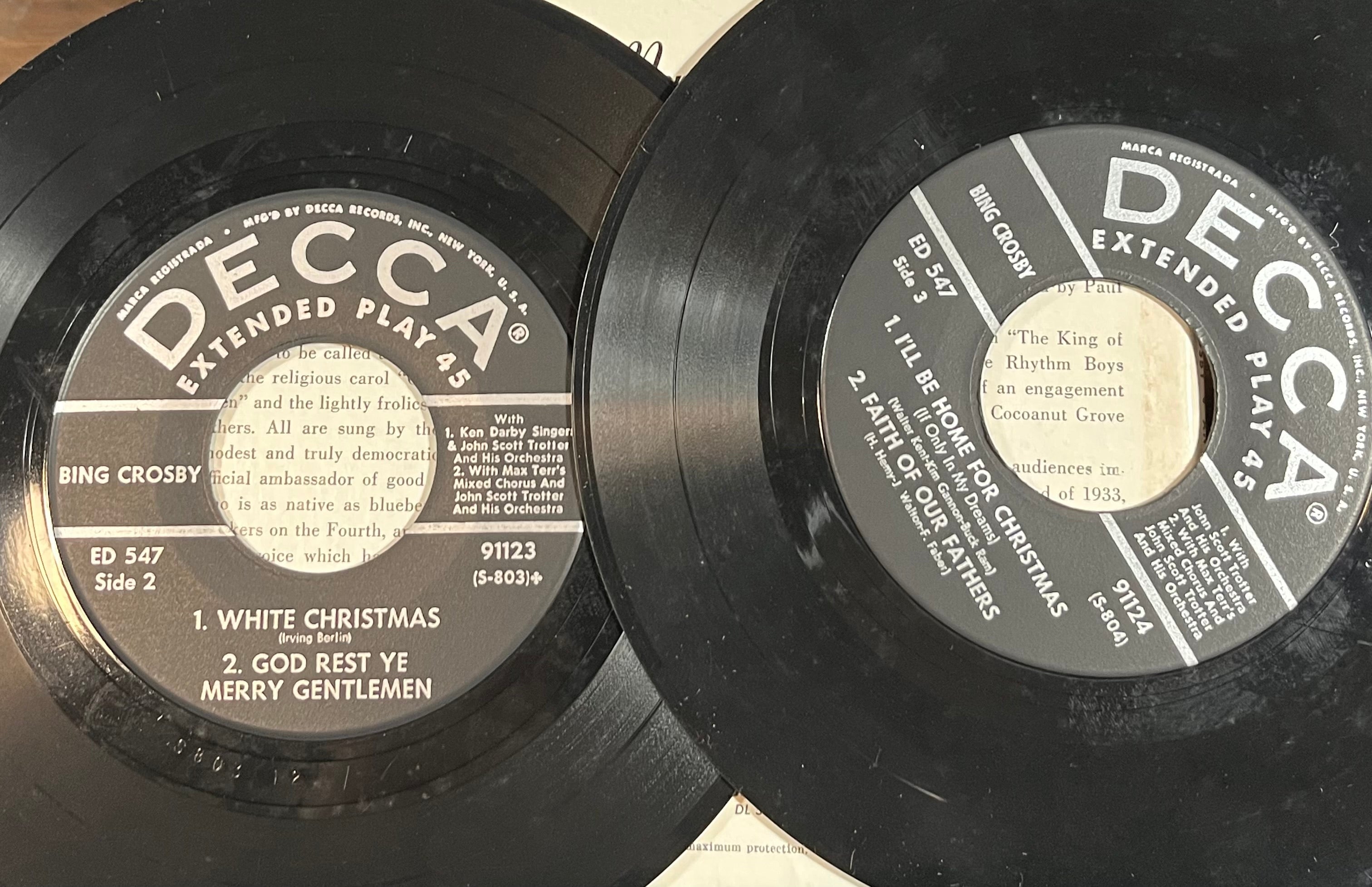 Bing Crospby - Merry Christmas (2X7" VINYL) | Excellent (EX) Near Mint (NM)