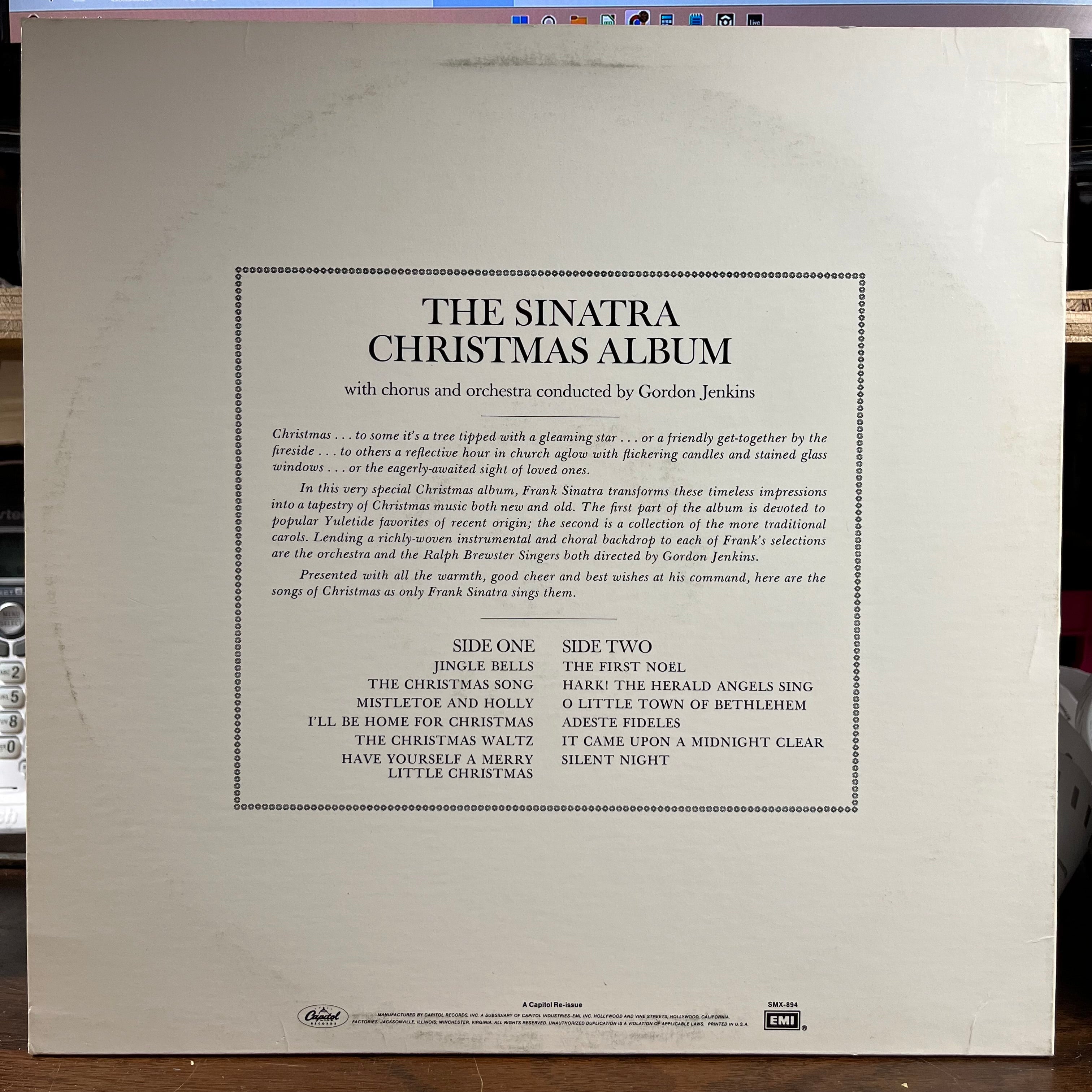 Frank Sinatra - The Sinatra Christmas Album (VINYL) | Near Mint (NM) Near Mint- (NM-)