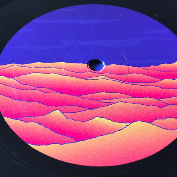 Earth Trax - Mirage EP (VINYL) | Excellent+ (EX+)