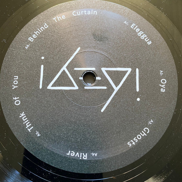 Ibeyi | Mint (M) Mint (M)