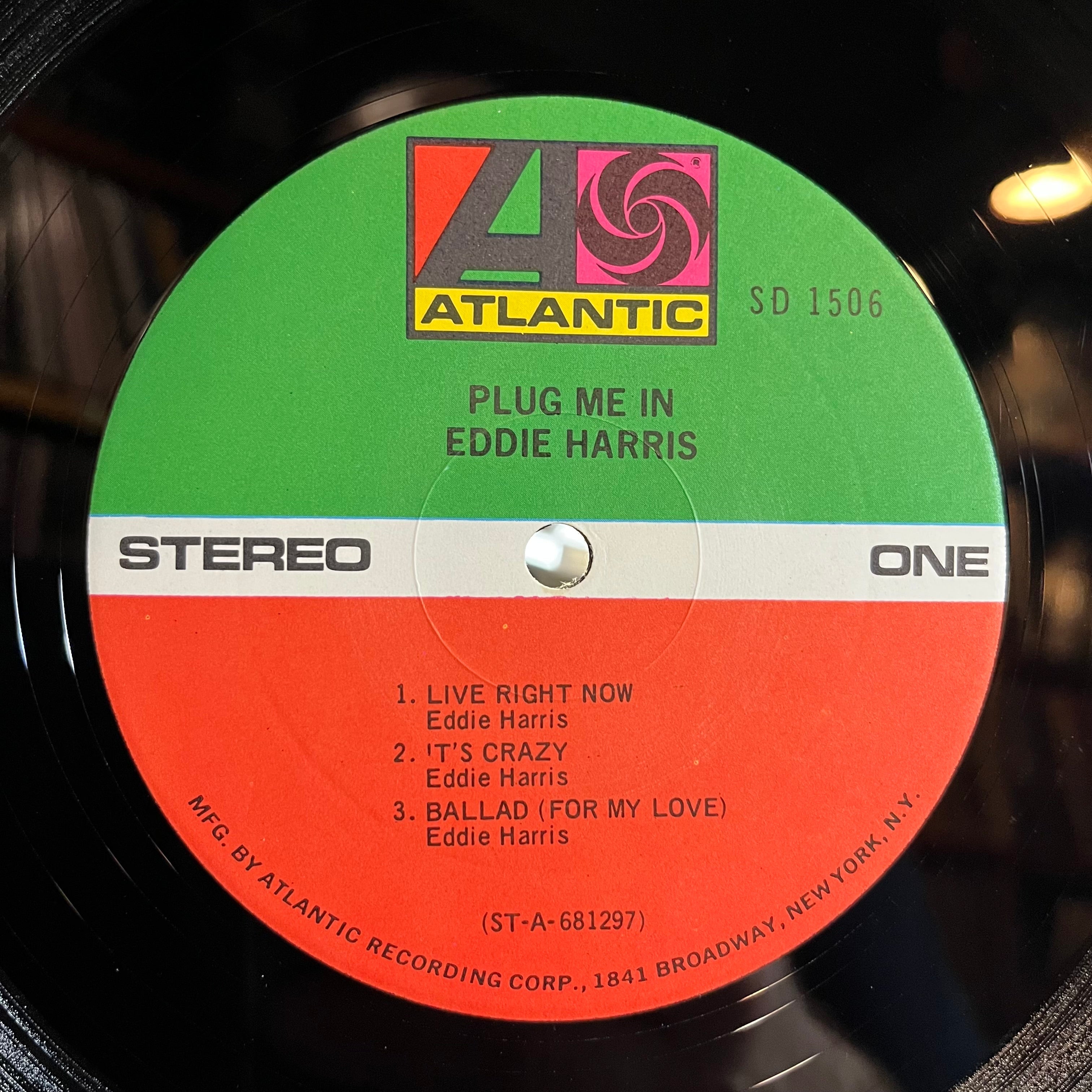 Eddie Harris - Plug Me In (VINYL) | Excellent+ (EX+) Near Mint (NM)