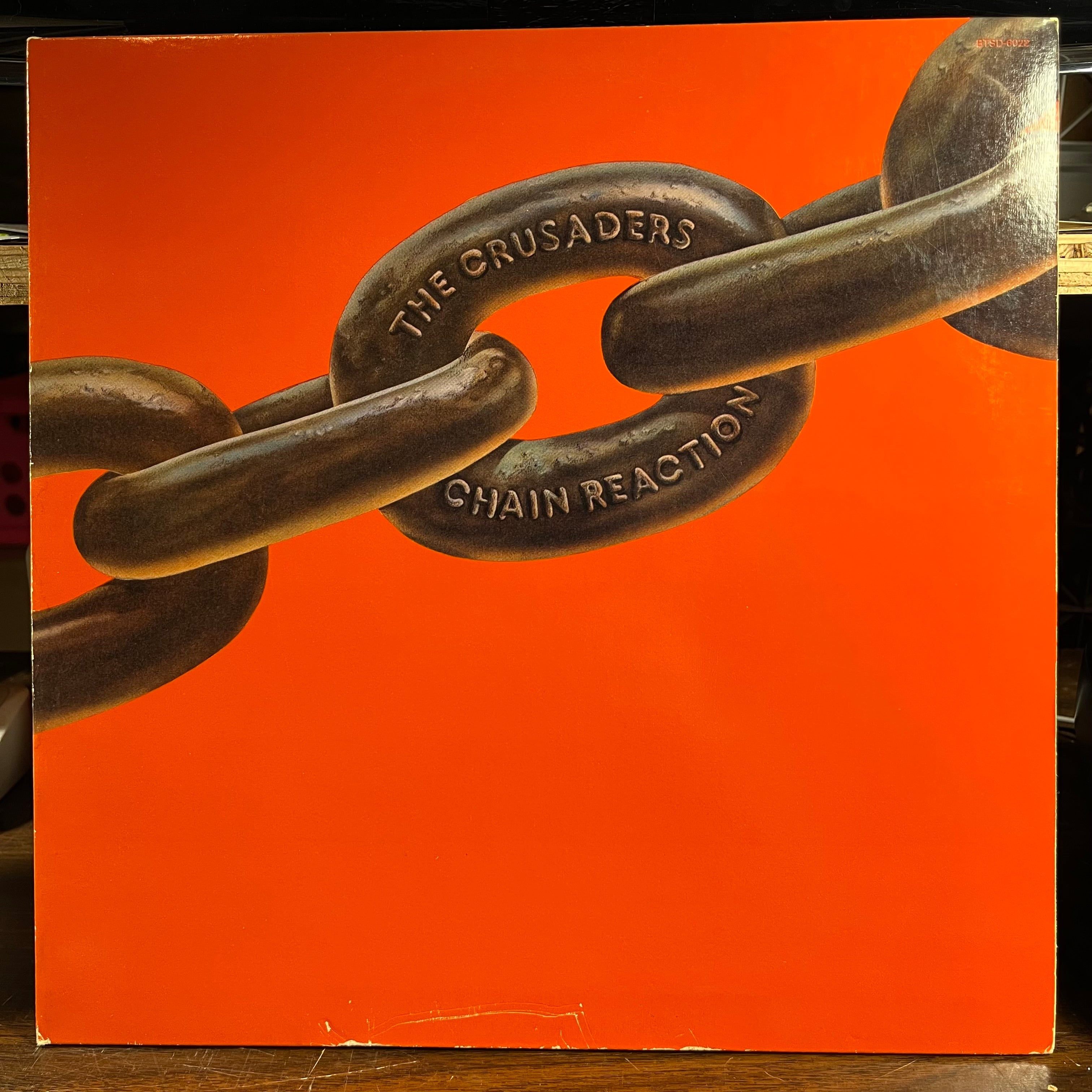 The Crusaders - Chain Reaction (VINYL) | Near Mint (NM) Excellent+ (EX+)