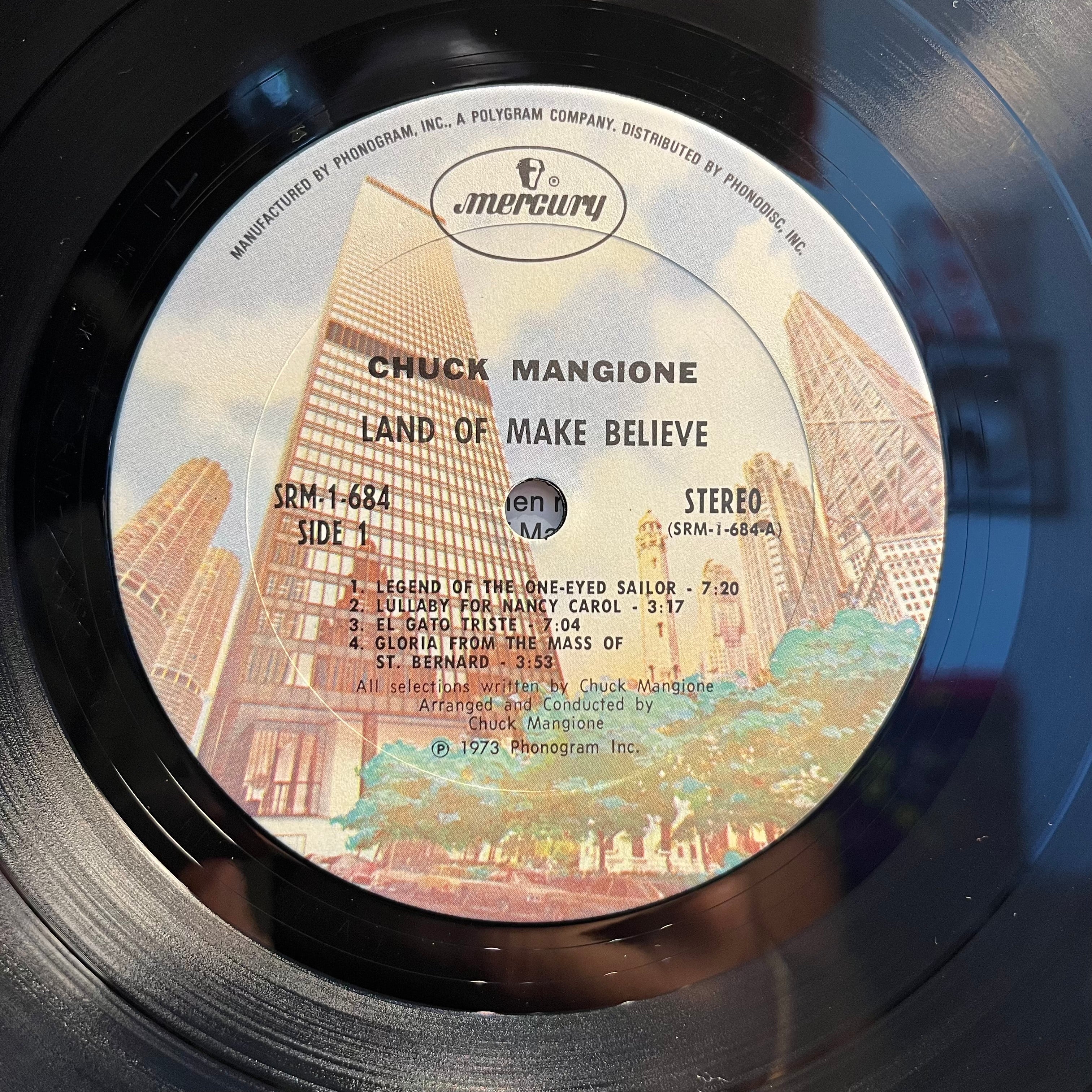 Chuck Mangione - A Chuck Mangione Concert Land Of Make Believe | Near Mint (NM) Near Mint (NM)
