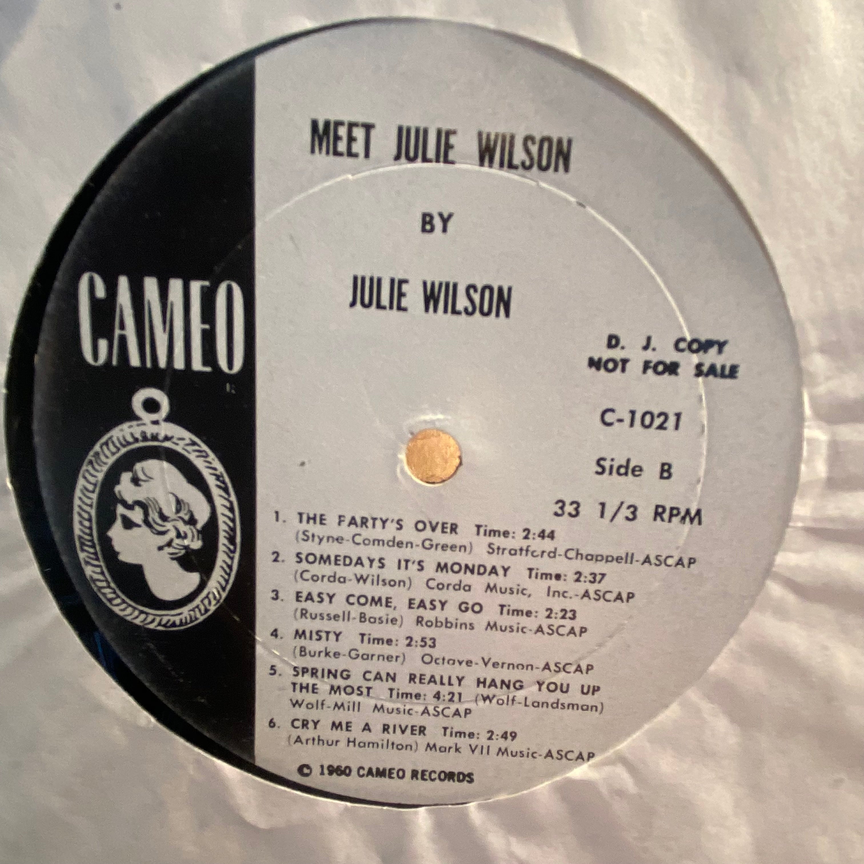 Julie Wilson - Meet Julie Wilson *PROMO* | Very Good (VG) Very Good Plus (VG+)