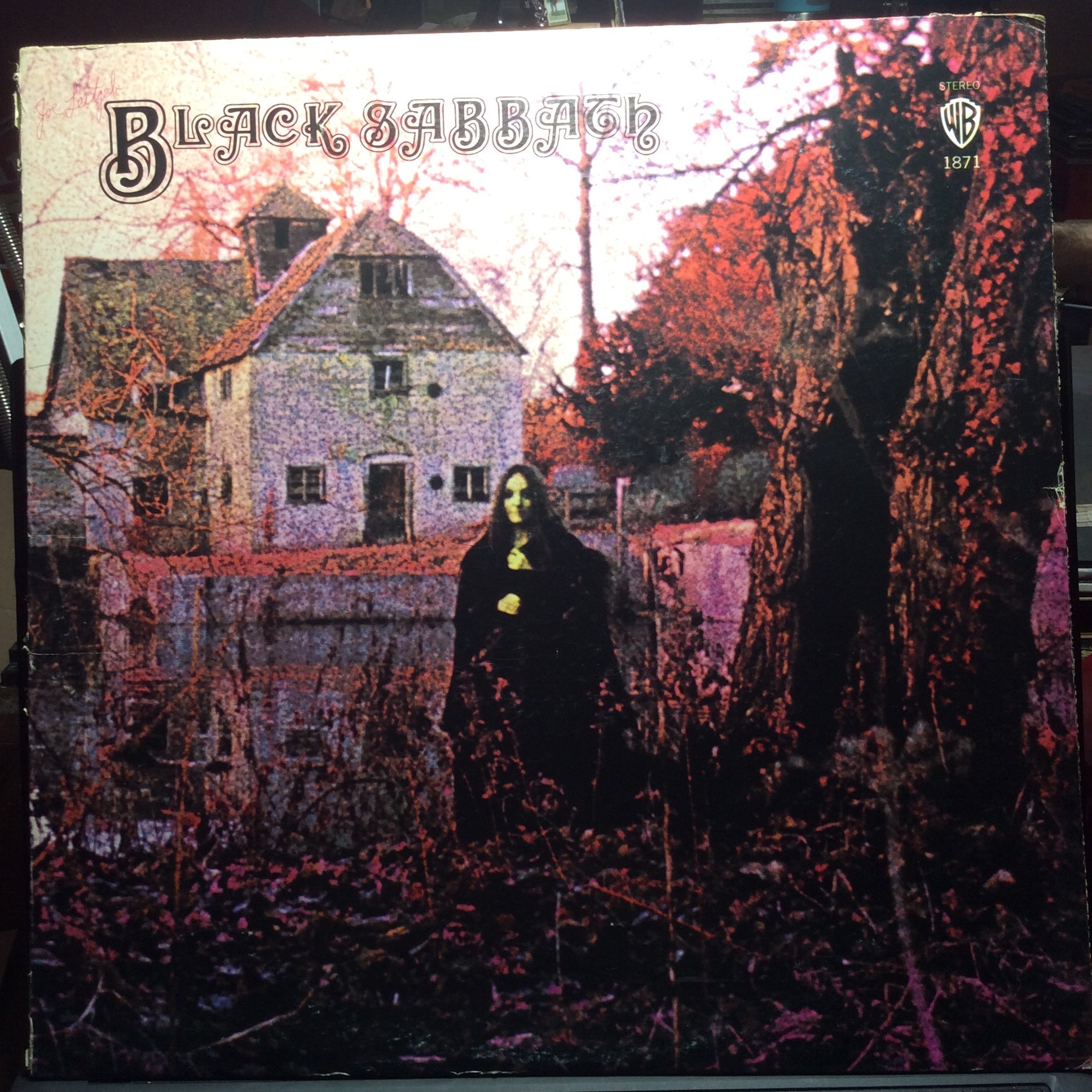Black Sabbath - Black Sabbath (VINYL) | Excellent+ (EX+) Very Good Plus (VG+)