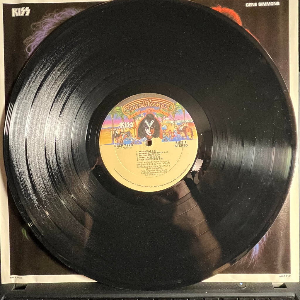 Kiss - Gene Simmons *GOLDISC/POSTER* | Excellent (EX) Very Good Plus (VG+)