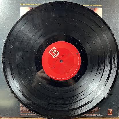 Riot (4) - Fire Down Under (VINYL) | Near Mint- (NM-) Excellent+ (EX+)