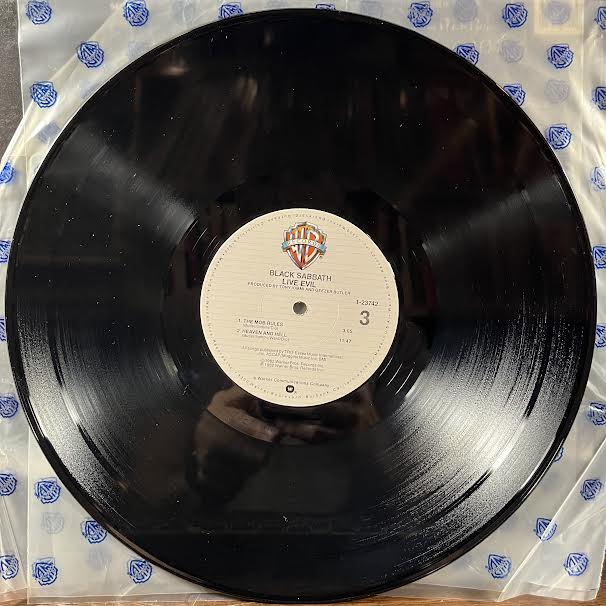 Black Sabbath - Live Evil (2xLP) | Near Mint (NM or M-) Excellent+ (EX+)