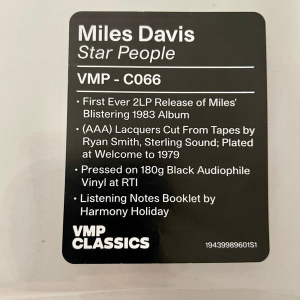 Star People | Mint (M) Mint (M)