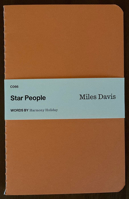 Star People | Mint (M) Mint (M)