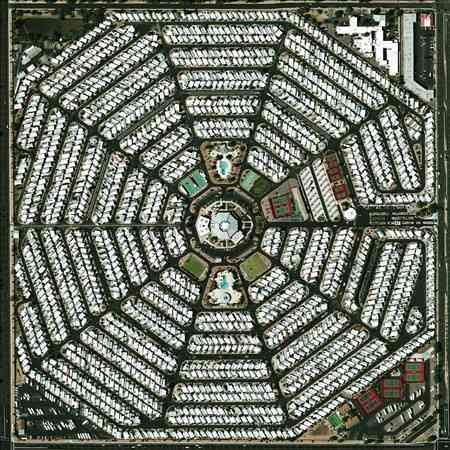 Modest Mouse - Strangers to Ourselves (180 Gram Vinyl, Digital Download Card) | Mint (M) Mint (M)