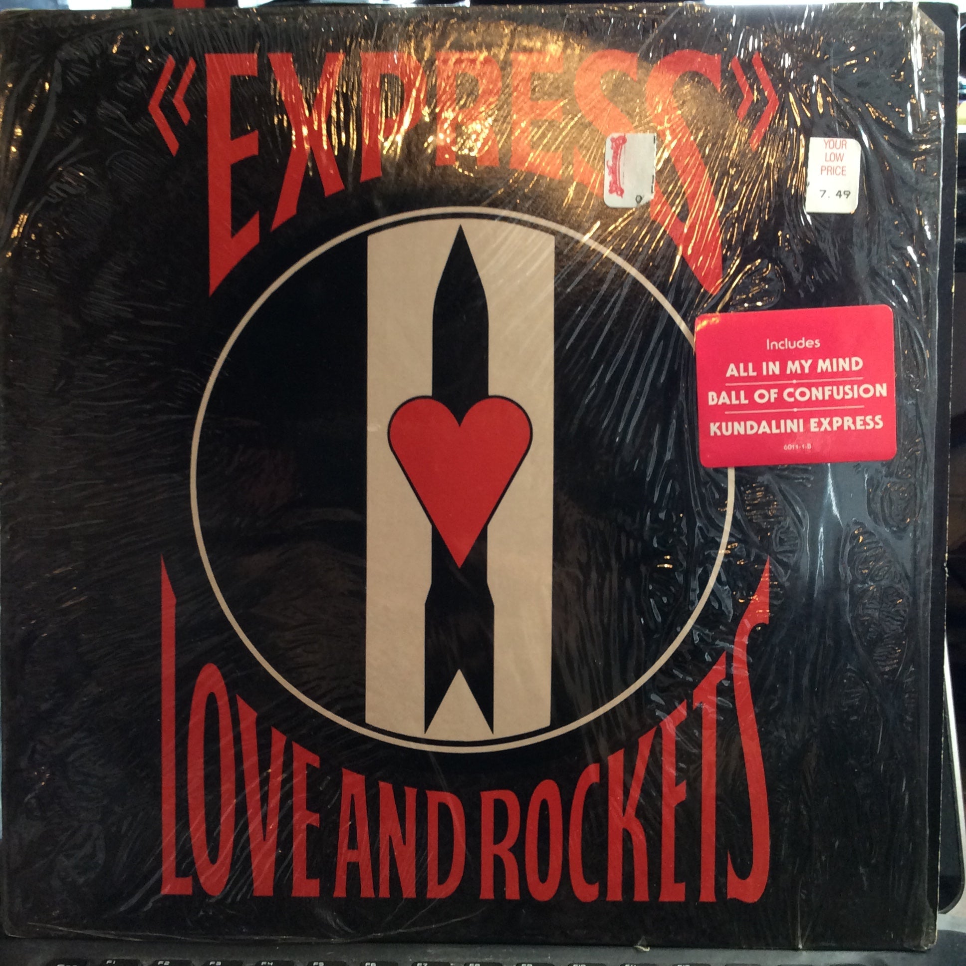 Love And Rockets - Express (VINYL) | Excellent (EX) Near Mint (NM)