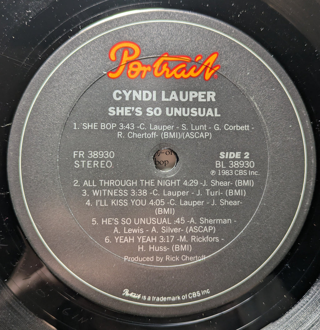 Cyndi Lauper - She's So Unusual (VINYL) | Near Mint (NM or M-)