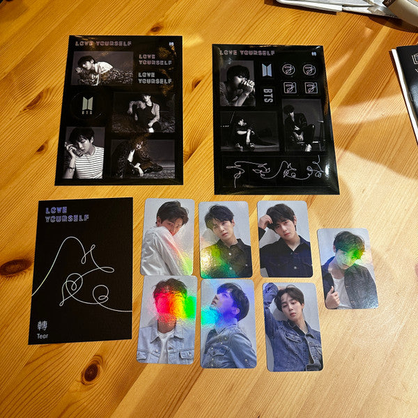 Love Yourself 轉 'Tear' (WHITE) | Mint (M) Mint (M)