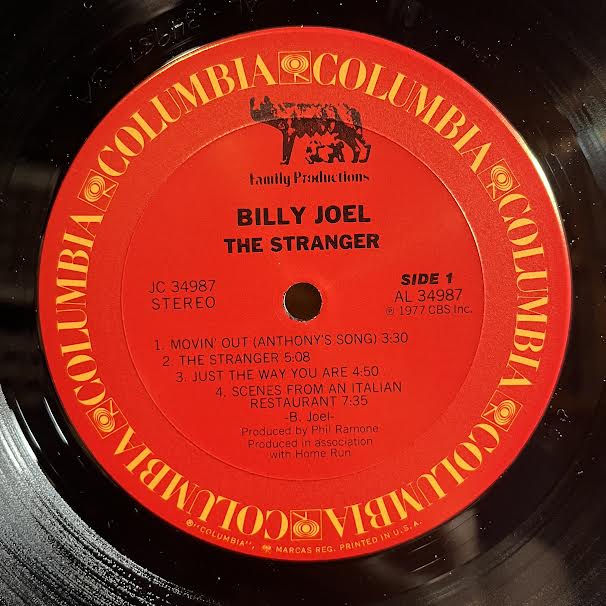 Billy Joel - The Stranger (VINYL) | Near Mint- (NM-)
