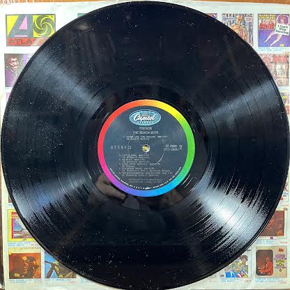 The Beach Boys - Friends (VINYL) | Near Mint- (NM-)