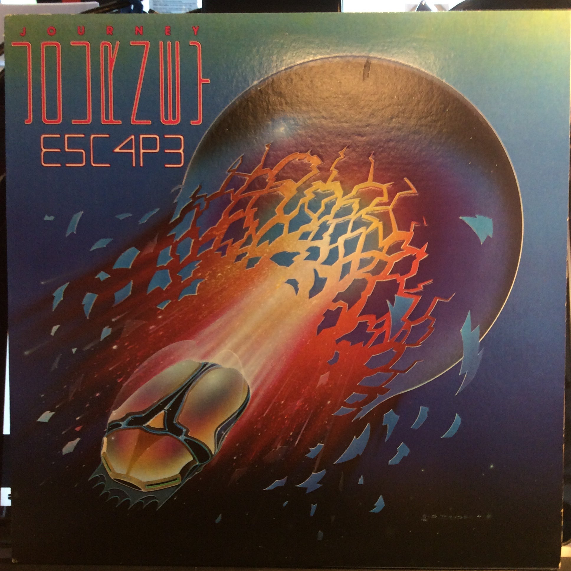 Journey - Escape (VINYL) | Excellent+ (EX+) Excellent+ (EX+)