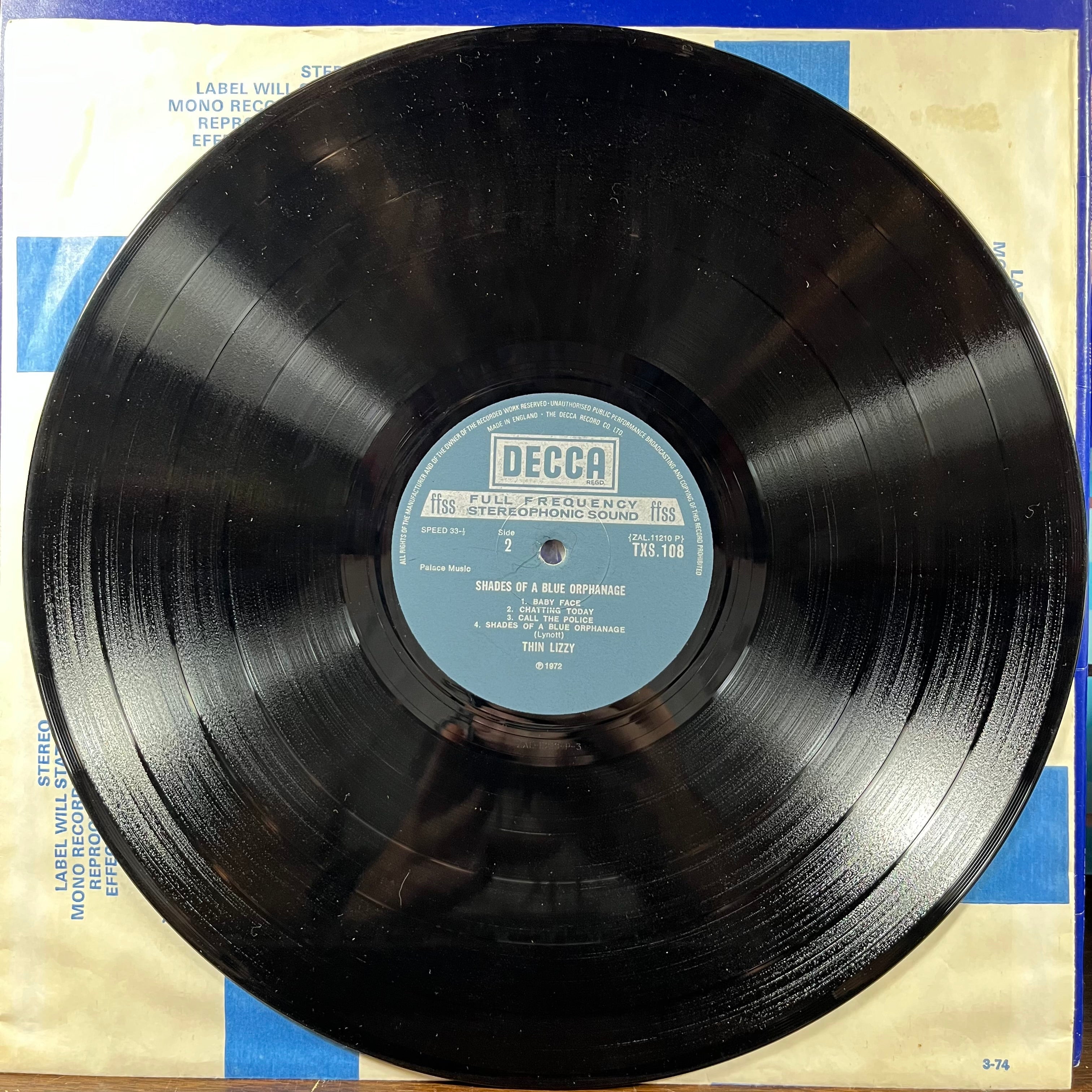 Thin Lizzy - Shades Of A Blue Orphanage (VINYL) | Excellent+ (EX+)