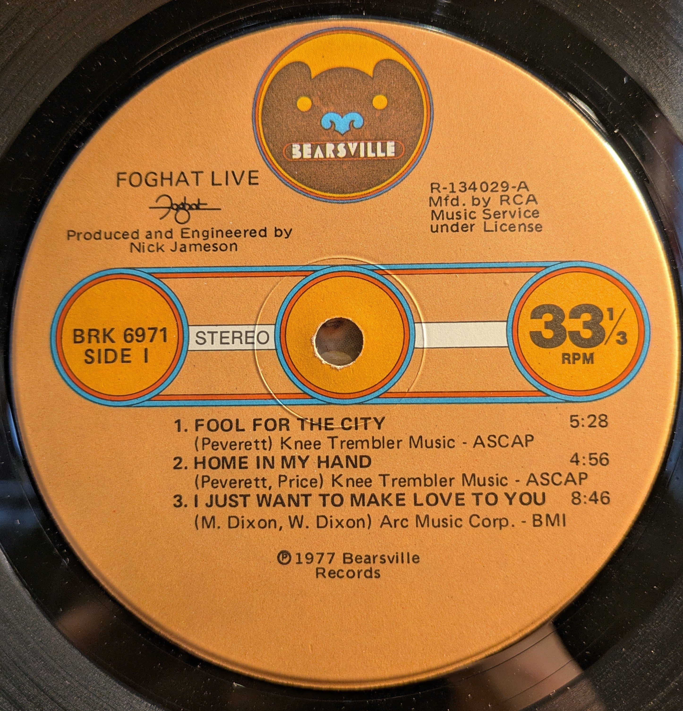 Foghat - Live (VINYL) | Excellent+ (EX+) Excellent+ (EX+)