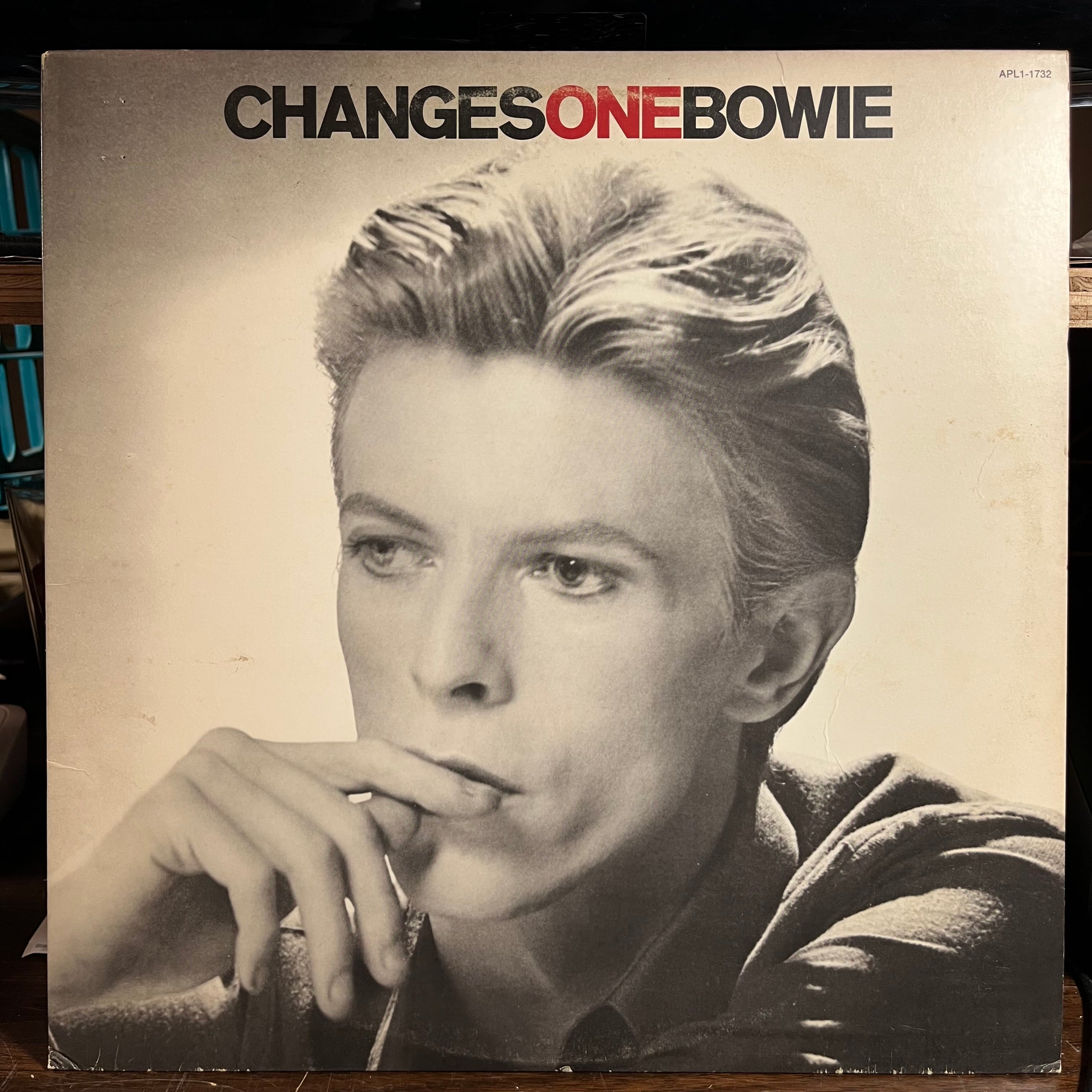 David Bowie - ChangesOneBowie (VINYL) | Near Mint- (NM-) Excellent (EX)