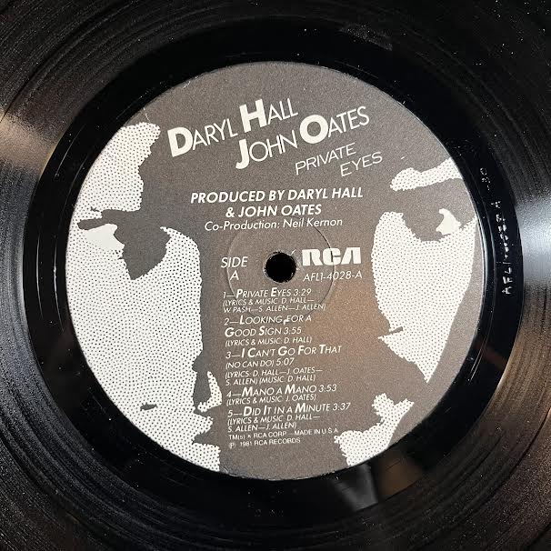 Daryl Hall & John Oates - Private Eyes (VINYL) | Near Mint- (NM-) Very Good Plus (VG+)