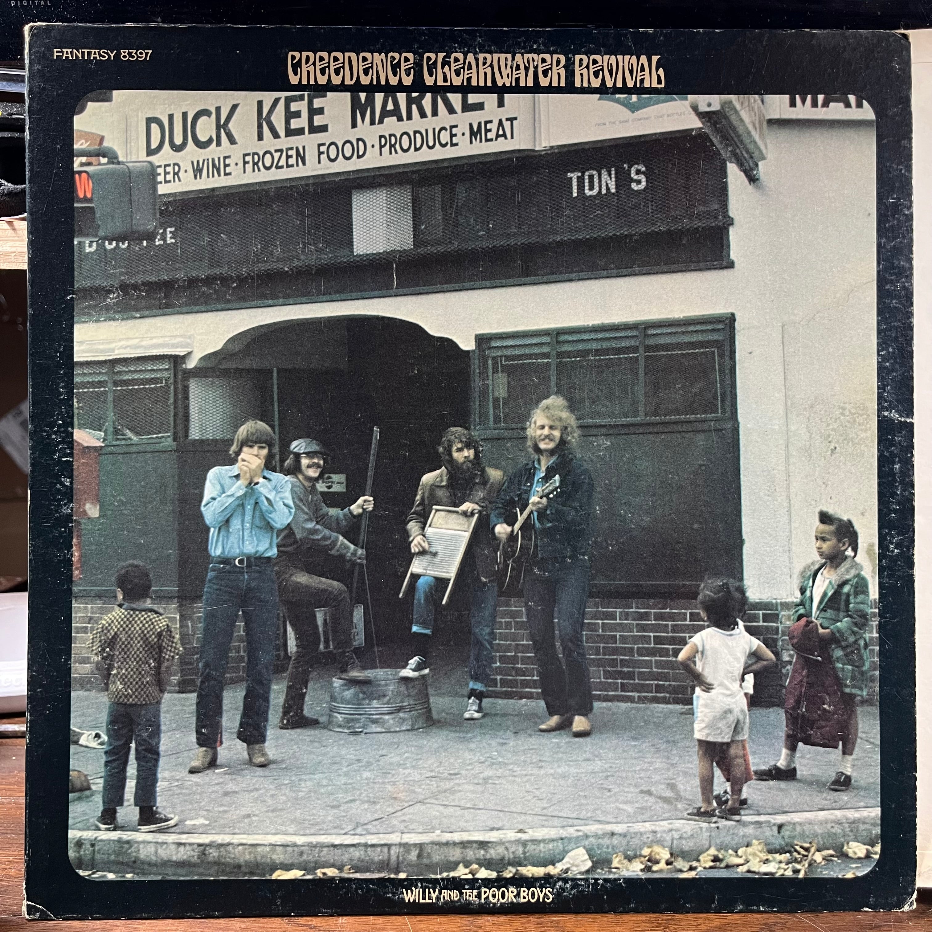 Creedence Clearwater Revival - Willy And The Poor Boys (VINYL) | Near Mint- (NM-) Excellent (EX)