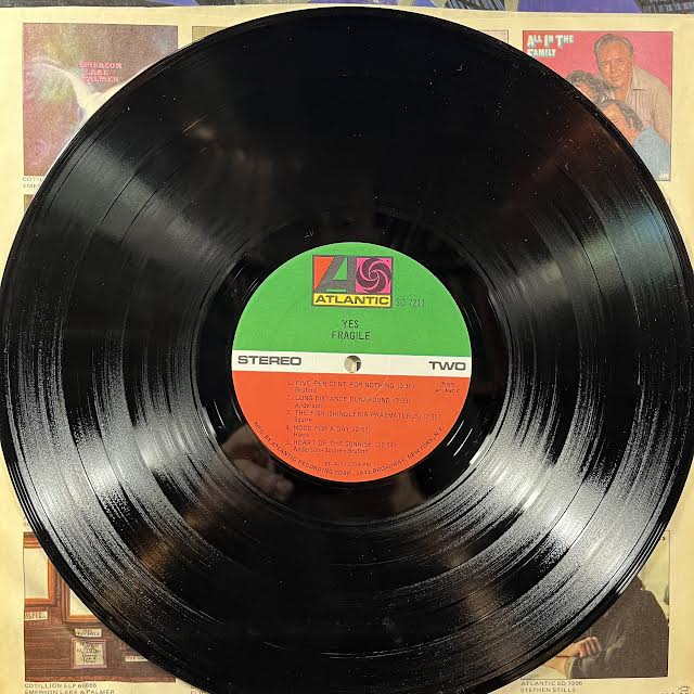 Yes - Fragile (VINYL) | Near Mint- (NM-) Near Mint- (NM-)