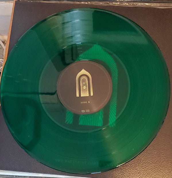 Greta Van Fleet - The Battle At Garden's Gate *TRANSLUCENT GREEN* | Near Mint (NM) Near Mint (NM)