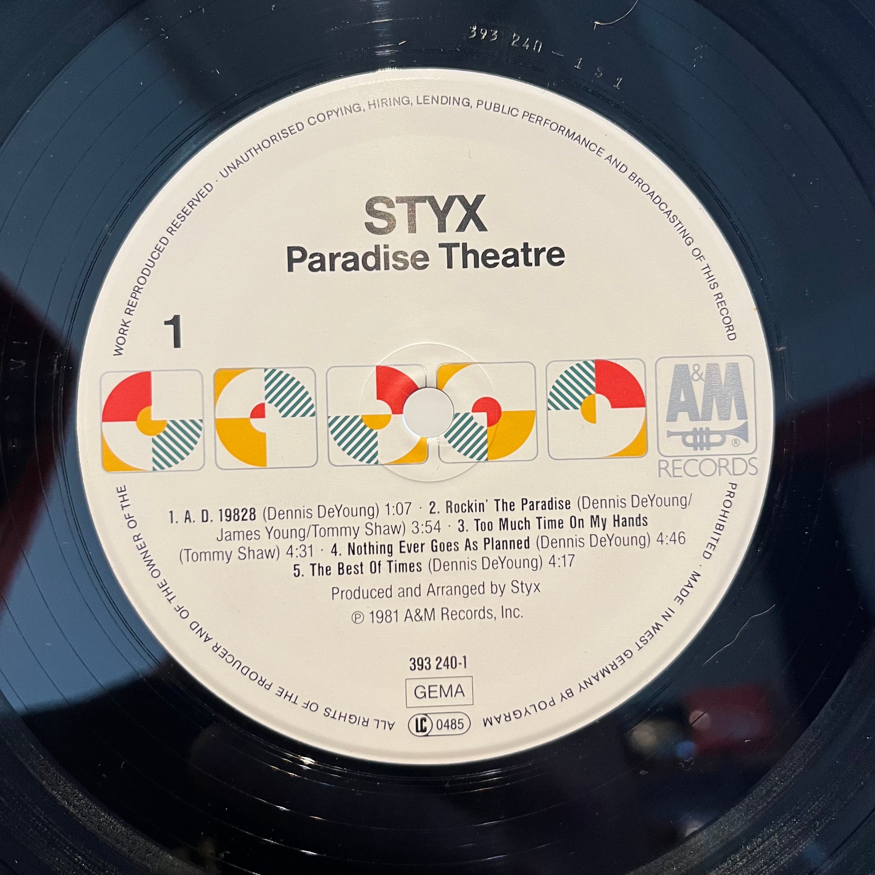Styx - Paradise Theatre *GERMAN* | Near Mint (NM) Near Mint (NM)