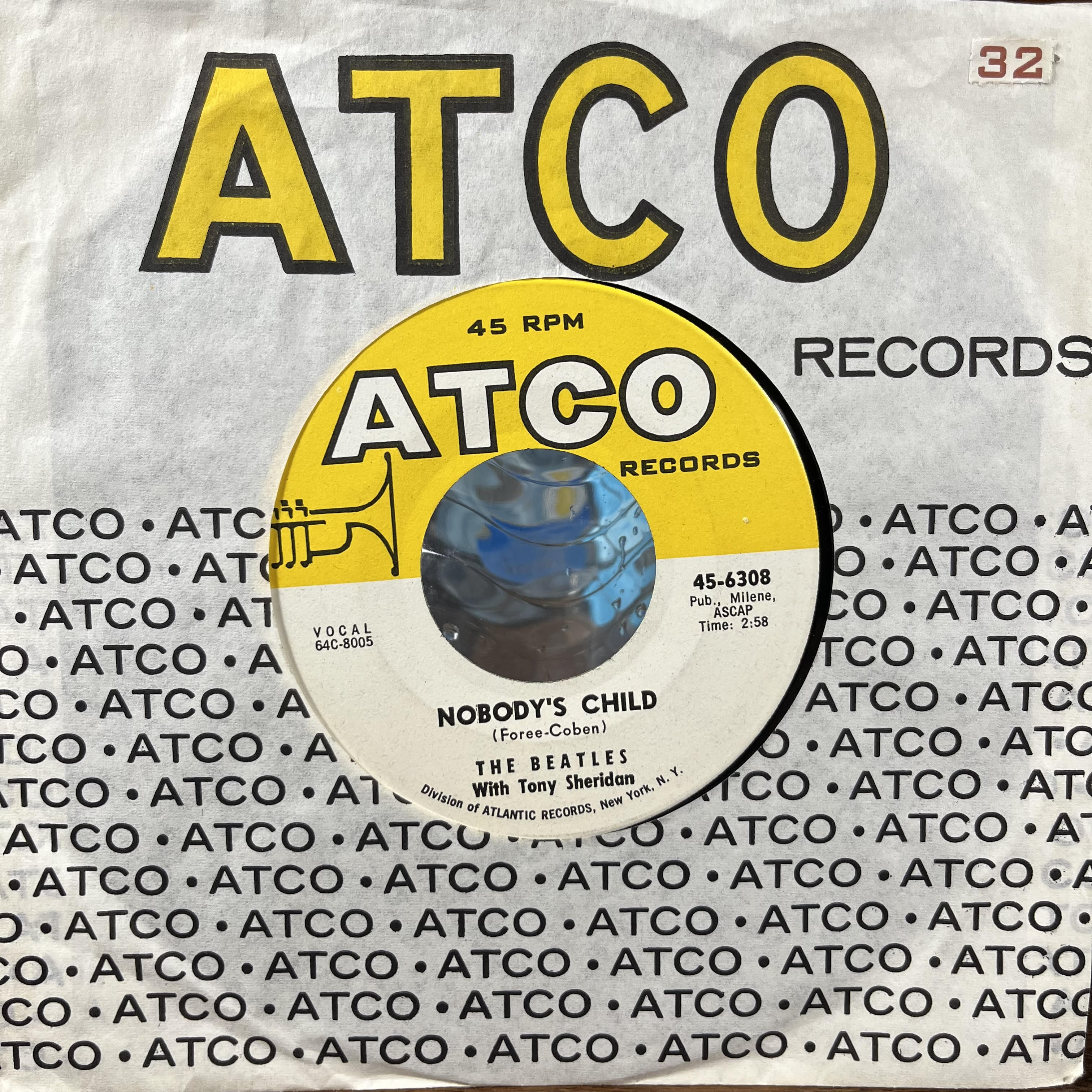 The Beatles - Ain't She Sweet / Nobody's Child (7" VINYL) |