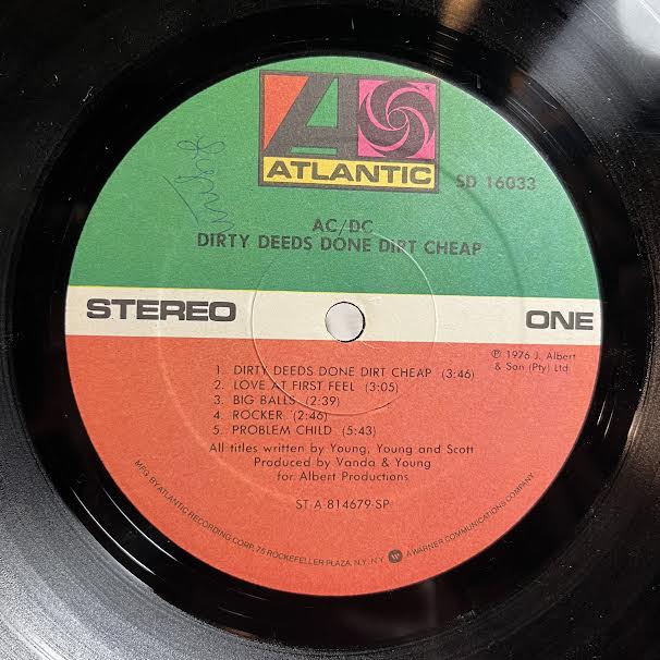 AC/DC - Dirty Deeds Done Dirt Cheap (VINYL) | Very Good (VG) Excellent+ (EX+)