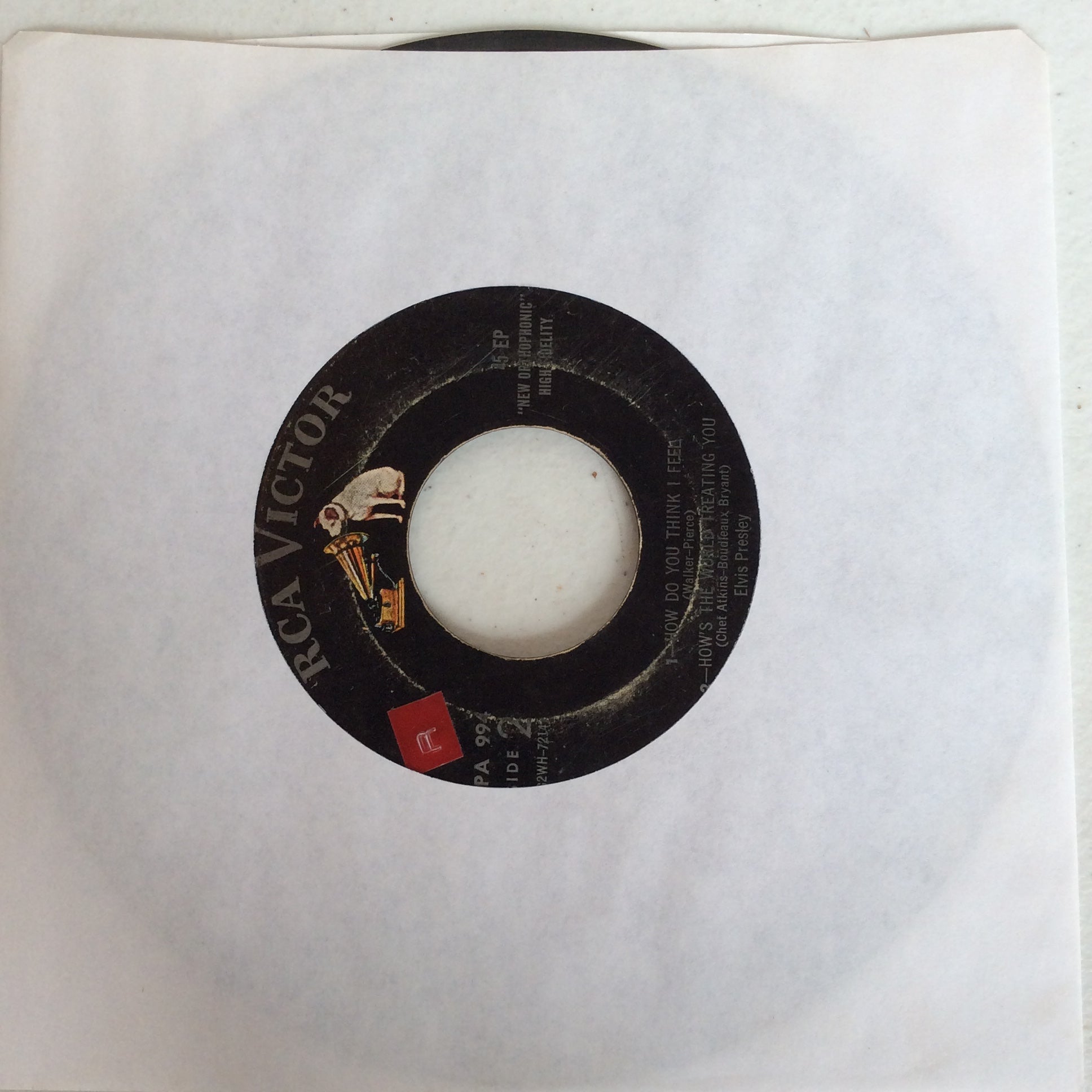 Elvis Presley - Strictly Elvis (7" VINYL) | Very Good (VG) Very Good Plus (VG+)