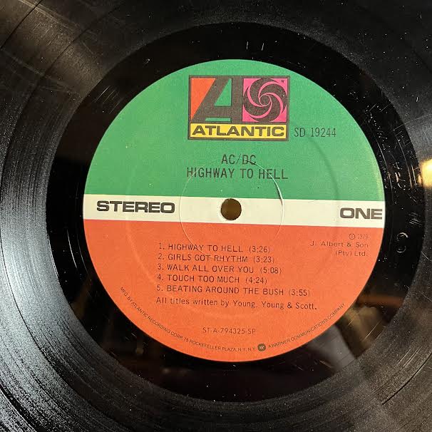 AC/DC - Highway To Hell (VINYL) | Very Good (VG) Very Good (VG)